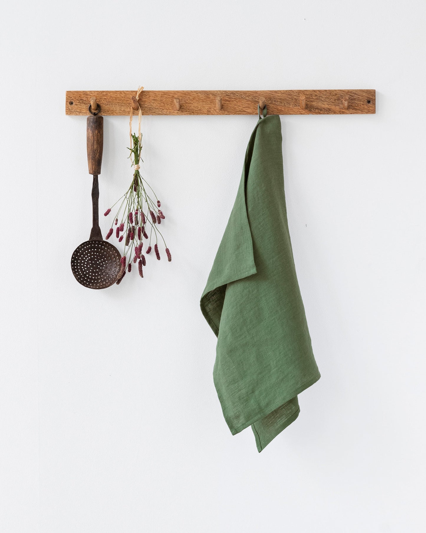 Linen Dish Towel in Forest green | MagicLinen
