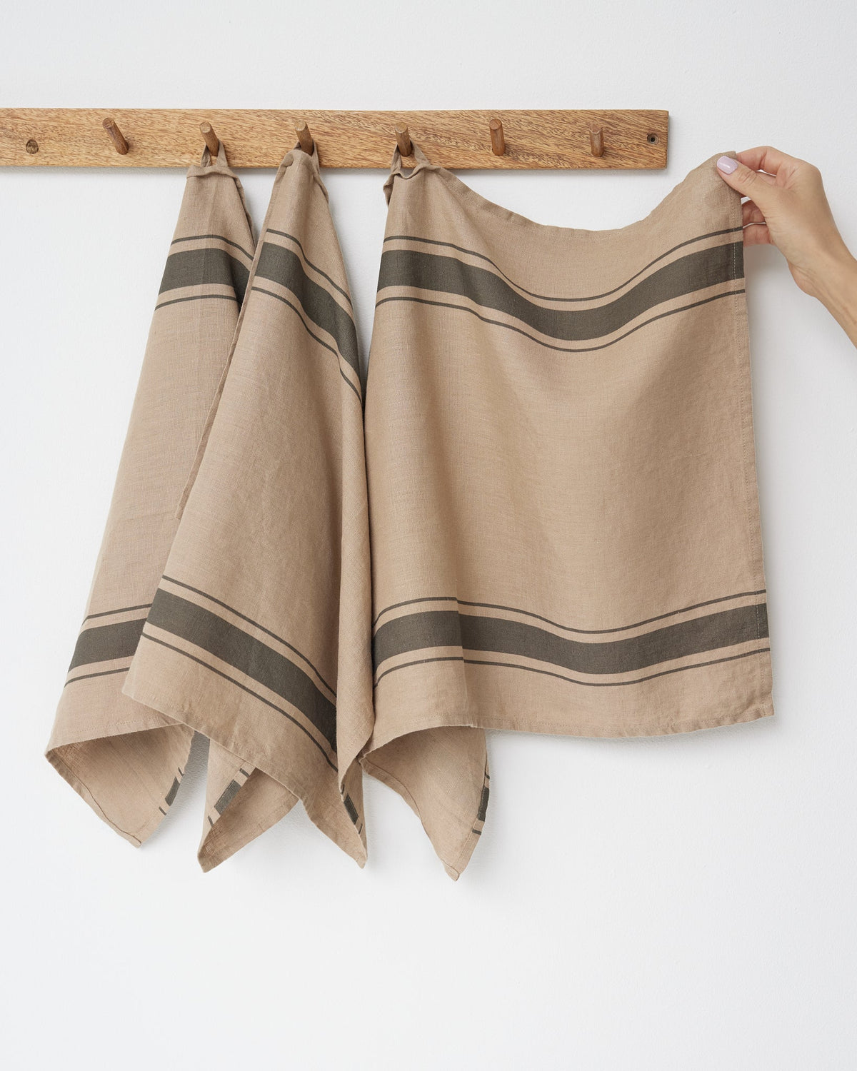 Linen tea towel set of 3 in Provence lines