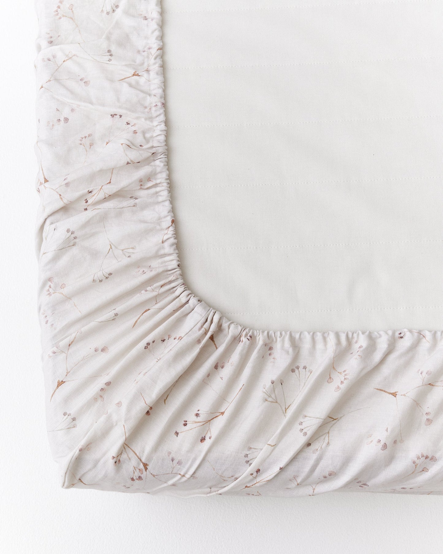 Memory garden print linen fitted sheet