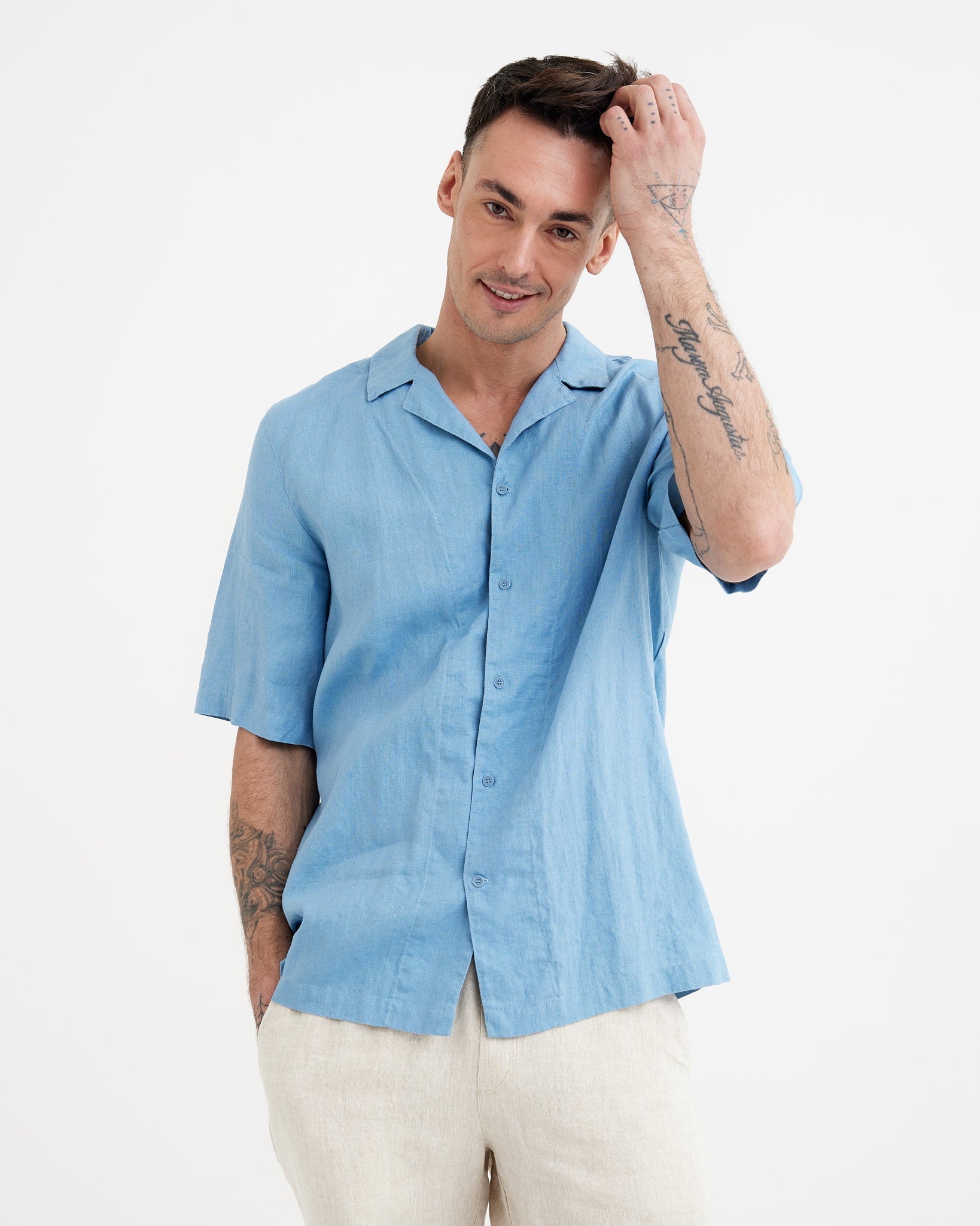 MagicLinen Soft blue Men’s Short Sleeves Linen Shirt KEY WEST, 100% European flax linen modelBoxOn