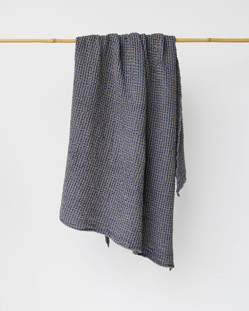 Midnight bronze Waffle Bath Towel