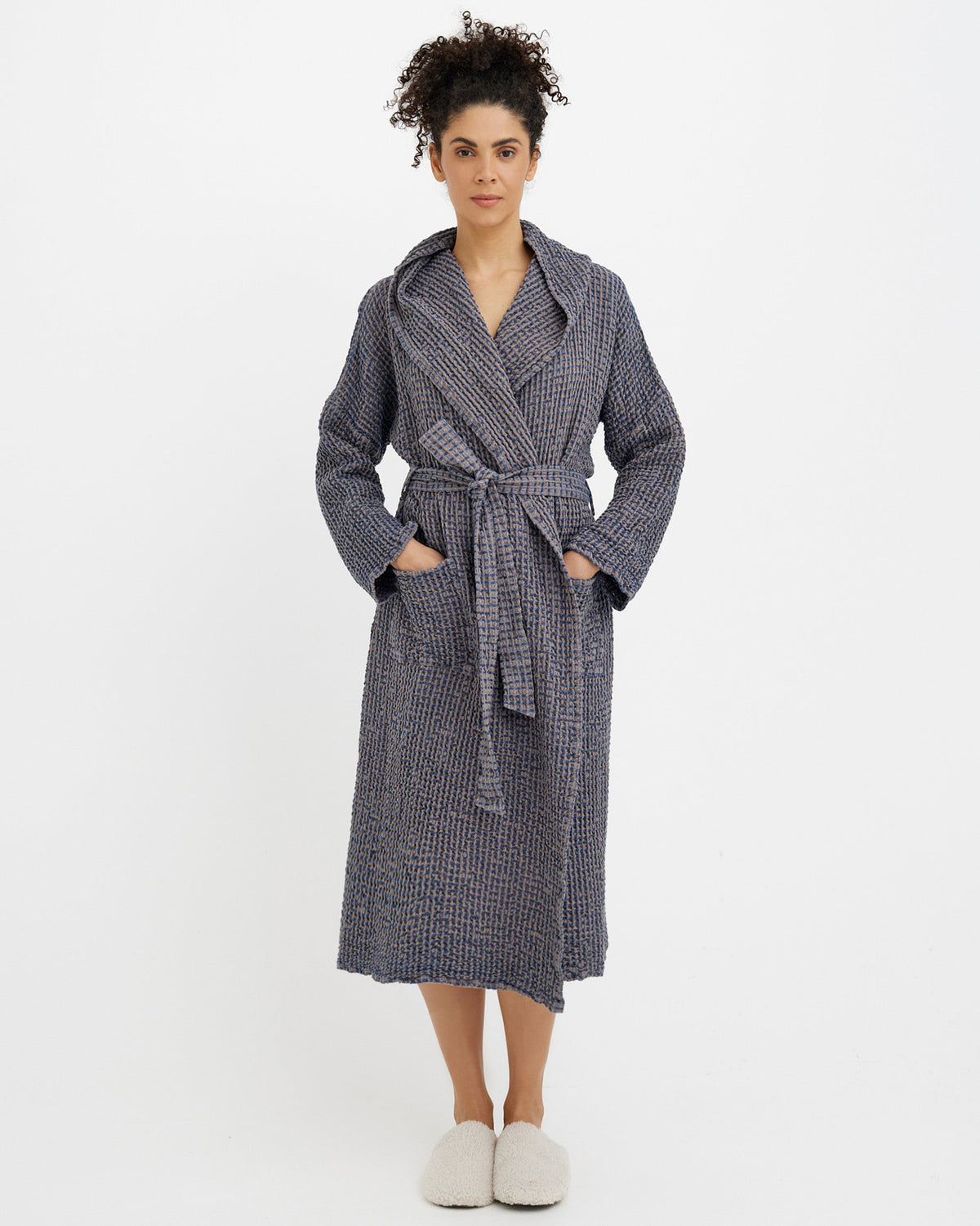 Women's waffle robe in Midnight bronze