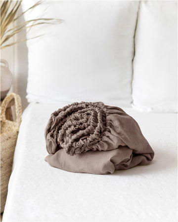 Mocha Linen Fitted Sheet | MagicLinen