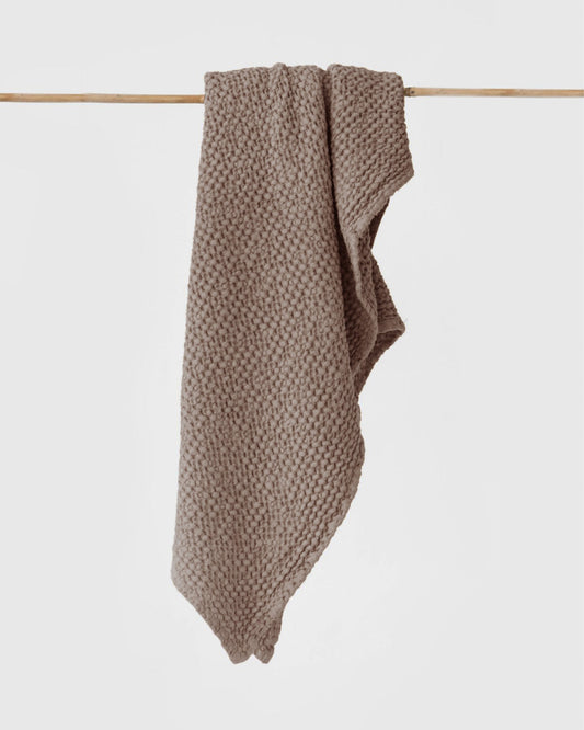 Waffle Bath Towel in Mocha | MagicLinen