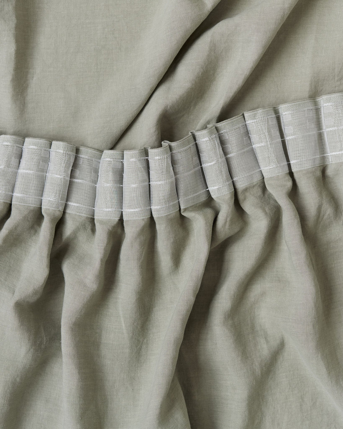 Pencil pleat linen curtain panel (1 pcs) in Calm sage