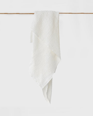 Waffle Bath Towel in White - MagicLinen