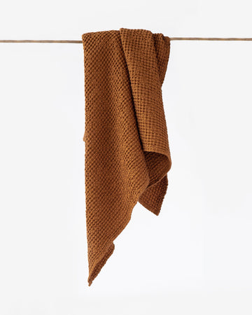 Waffle Bath Towel in Cinnamon - MagicLinen