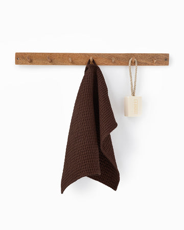 Waffle Face Towel in Dark chocolate | MagicLinen