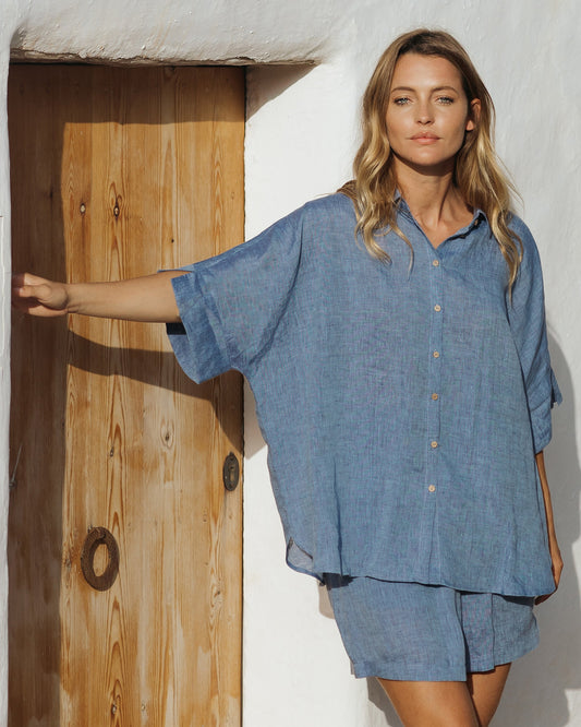 Short-sleeved linen top CABRERA in Denim chambray - MagicLinen