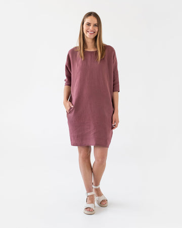 Relaxed fit linen dress ARUBA in plum - MagicLinen