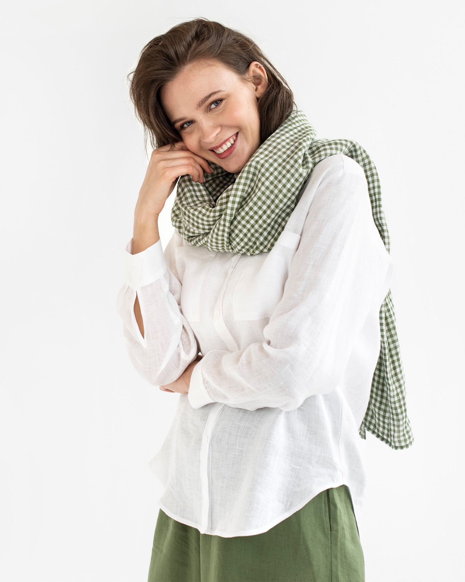 Forest green gingham linen scarf - MagicLinen