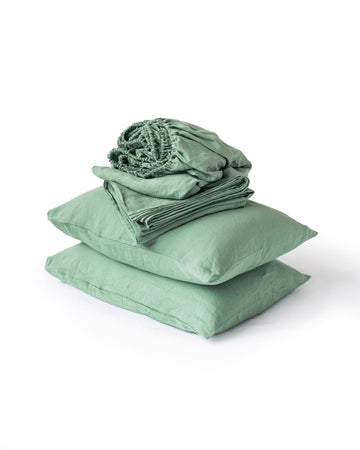 Matcha green linen sheet set (4 pcs) - MagicLinen