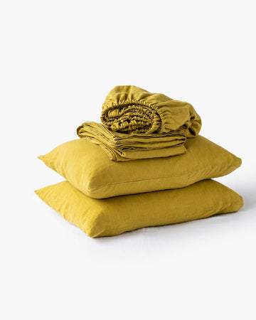 Moss yellow linen sheet set (4 pcs) - MagicLinen