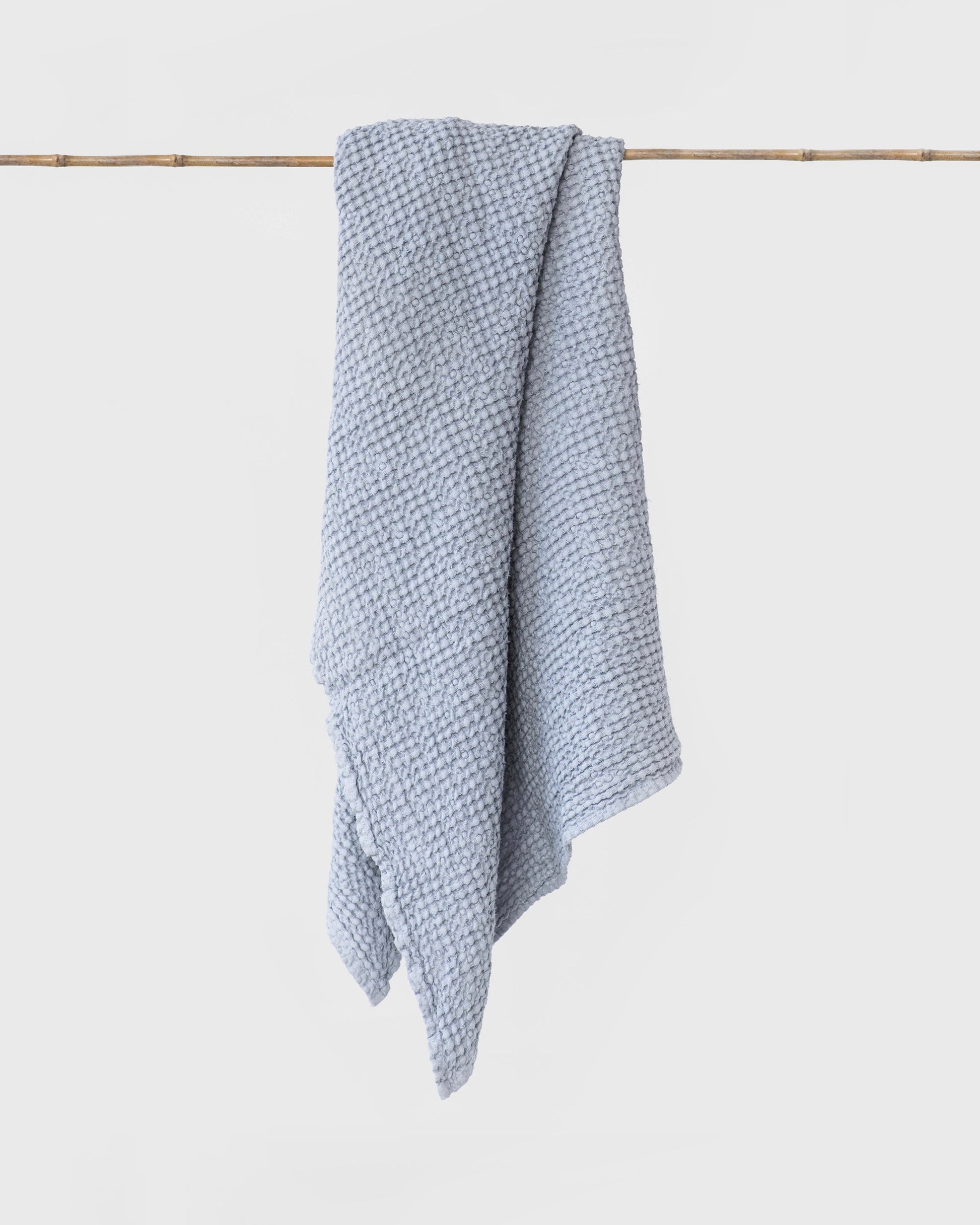Waffle Bath Towel in Various Colors - MagicLinen