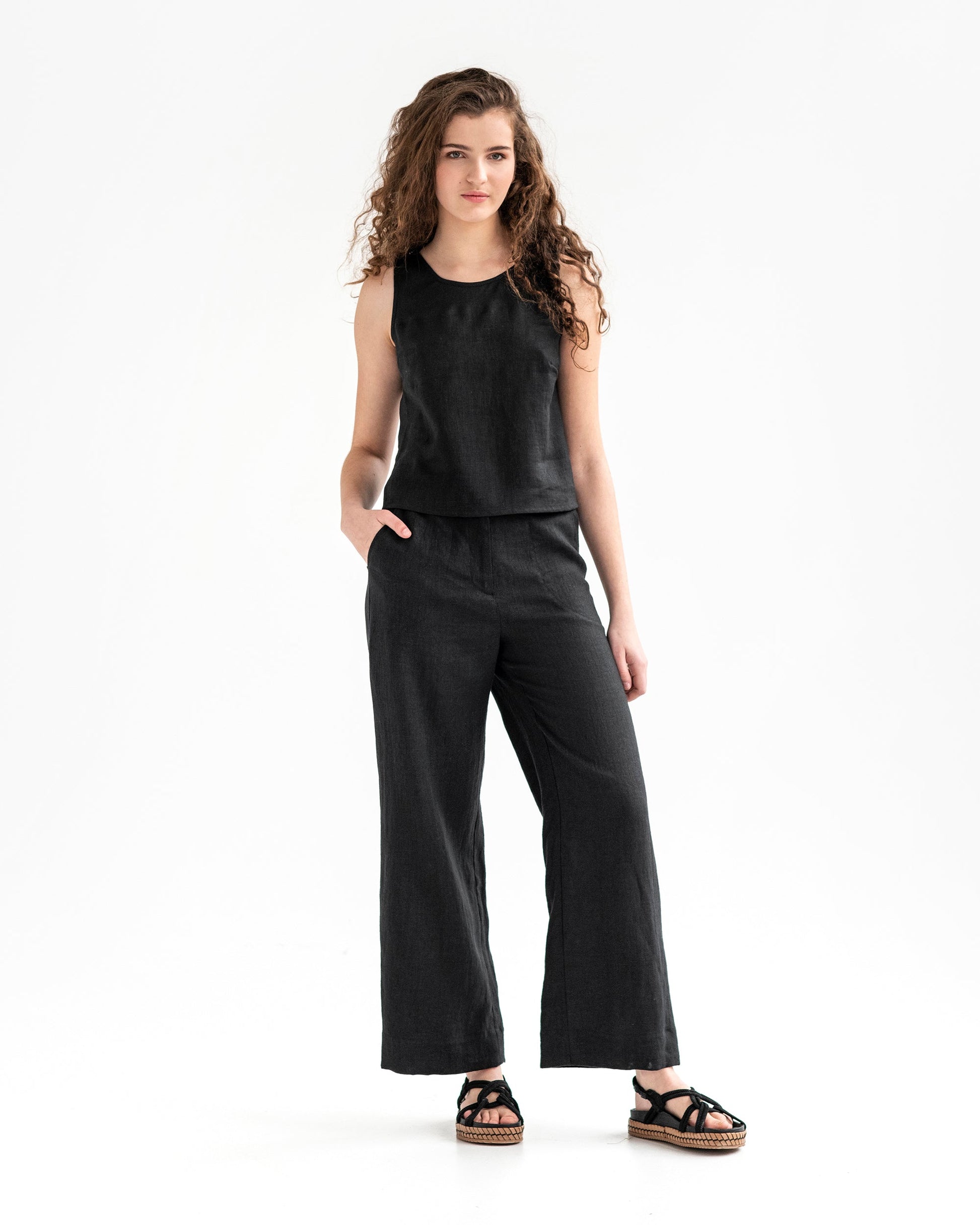 Wide linen pants BANFF in black - MagicLinen